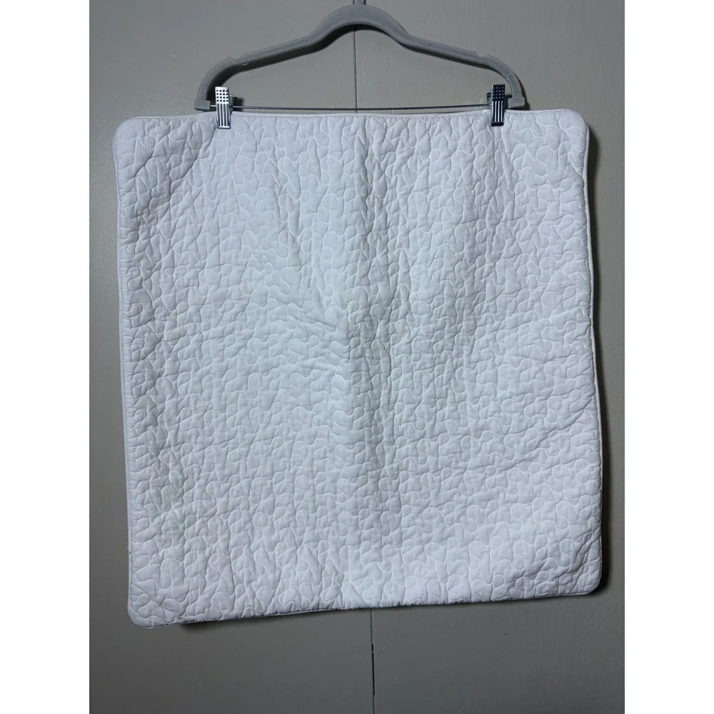 IKEA Alina White Quilted‎ Pillow Shams Set of 2 Square 26x26 Zip Bedding Decor